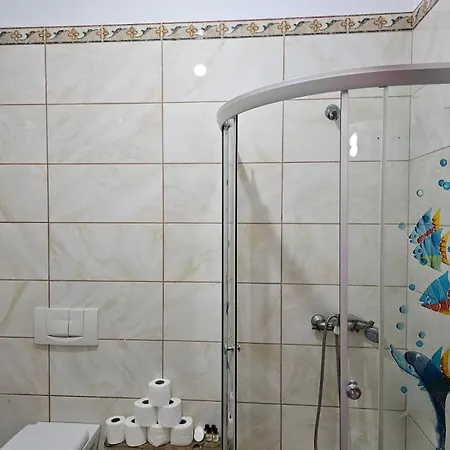 One Bedroom With Sea View 010 Apartment *