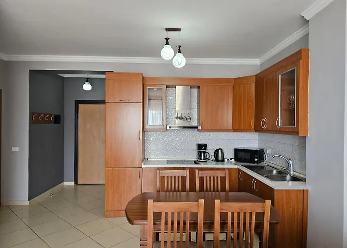 One Bedroom With Sea View 010 *