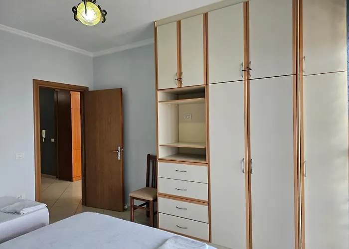 One Bedroom With Sea View 010